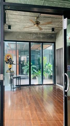 ให้เช่าอาคารสำนักงาน 2 ชั้น 104 ตรว. สไตล์รีสอร์ท ซอยโยธินพัฒนา 3 ใกล้เลียบด่วน
