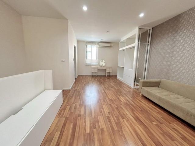 ขายทาวน์โฮม 3 ชั้น โครงการอารียา ทูบี เกษตร-นวมินทร์ ถนนลาดปลาเค้า ใกล้ ม.เกษตร , วัดลาดปลาเค้า