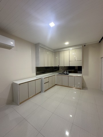 ให้เช่าบ้านเดี่ยว2ชั้นใกล้โรงพยาบาลศิริราช โครงการ เศรษฐสิริ 1 จรัญปิ่นเกล้า ใกล้ เดอะเซอร์เคิล ราชพฤกษ์, ฟู้ดแลนด์ จรัญ