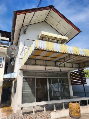 ให้เช่าบ้านเดี่ยวใกล้รถไฟฟ้าสถานีลาดพร้าว71 โชคชัย4 นาคนิวาส เลียบทางด่วนเอกมัยรามอินทรา2หลัง เนื้อที่ 204 ตารางวา ซอยสั