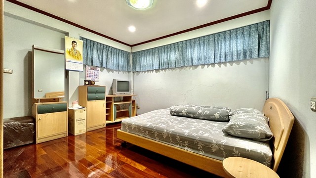 ให้เช่าบ้านเดี่ยว4ชั้นใกล้รร.นานาชาติบางกอกพัฒนา, เบอร์คเล่, เซ็นแอนดรูว์, เวล และไอซีเอส หลังเซ็นทรัลบางนา ใกล้รถไฟฟ้าส