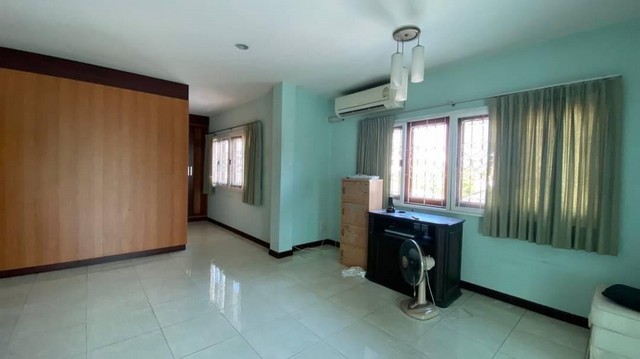 ให้เช่าบ้านเดี่ยว 2 ชั้น 54 ตรว. หมู่บ้านเคหะนคร 3 ย่านพัฒนาการ ศรีนครินทร์ ใกล้ MRT หัวหมาก