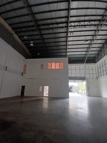 ขายโรงงาน 399 ตรม. พร้อมสำนักงาน 2 ชั้น (โกดังแฝด) สามารถทำโรงงานได้ ลำลูกกาคลอง 8 ปทุมธานี