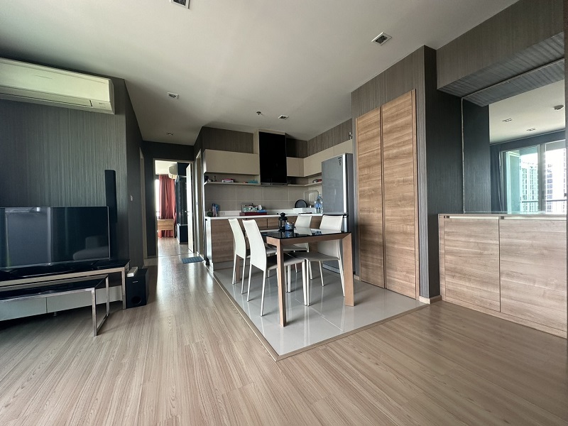 ขายคอนโด 2 ห้องนอน โครงการริทึ่ม Rhythm พหล-อารีย์ ใกล้ BTS สะพานควาย เขตพญาไท กทม.
