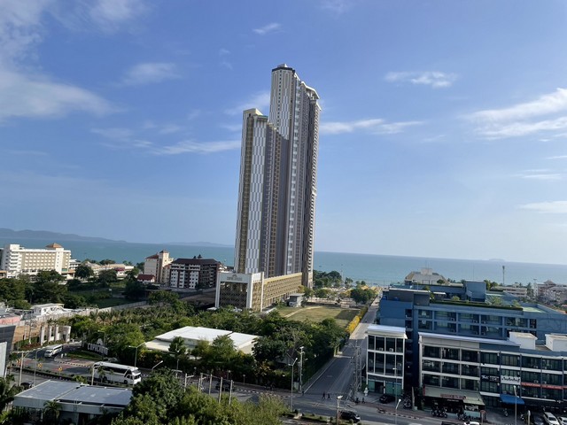 ต้องการขาย CONDOMINIUM เดอะ ริเวียร่า โอเชี่ยน ไดร์ฟ The Riviera Ocean Drive ขนาด = 31 SQUARE METER 3199999 THB ใกล้กับ