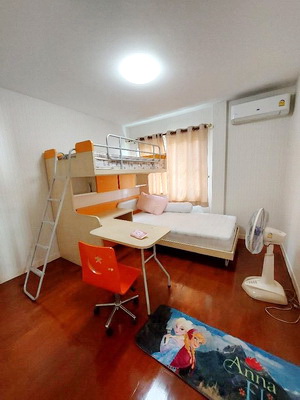 [ให้เช่า] FOR RENT LADAWAN RAMINTRA KM.2 / 3 bedrooms 3 bathrooms / 90 Sqw. 220 Sqm. **65,000** CLOSE TO SKYTRAIN LAT PLA KHAO STATION