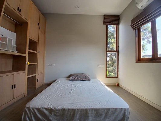 [ให้เช่า] FOR RENT DETACHED HOUSE CHOKCHAI 4 / 3 bedrooms 3 bathrooms / 70 Sqw. 300 Sqm. **70,000** CLOSE TO PAOLO HOSPITAL CHOKCHAI 4