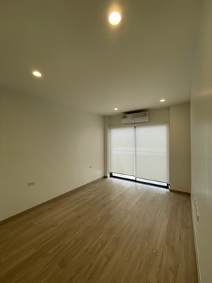 [ให้เช่า] FOR RENT ARKIN VIBHAVADI / 3 bedrooms 4 bathrooms / 41 Sqw. 270 Sqm. **100,000** NEW CORNER HOUSE. CLOSE TO DONMUANG AIRPORT