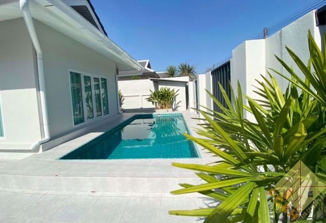 บ้าน ม.ยูโรเปี้ยนไทยเฮ้าส์ พัทยา พื้นที่เท่ากับ 15 Square Wah 1 Ngan 0 RAI 3 นอน 8600000 THAI BAHT ใกล้ ห่างทางหลวงหมายเ