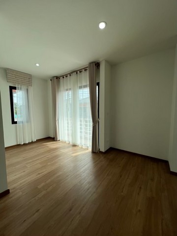 ID : DSL-153.03 Sale บ้าน หมู่บ้านภูริ ชลบุรี ขนาดเท่ากับ 0 ไร่ 0 NGAN 66 ตาราง.วา 3 นอน 3 BR 6066938 BAHT. ทำเลสวย