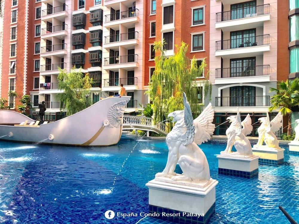 Sale ขาดทุน Espana Condo Resort Pattaya 35 ตรม 1 ห้องนอน ชั้น5 วิวสวนน้ำ แต่งครบ