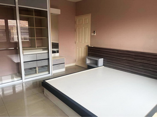[ให้เช่า] FOR RENT BAAN JITLADA LAND BANGKRUAI – SAINOI / 3 bedrooms 3 bathrooms / 95 Sqw. 180 Sqm. **20,000** CLOSE TO SAINOI HOSPITAL