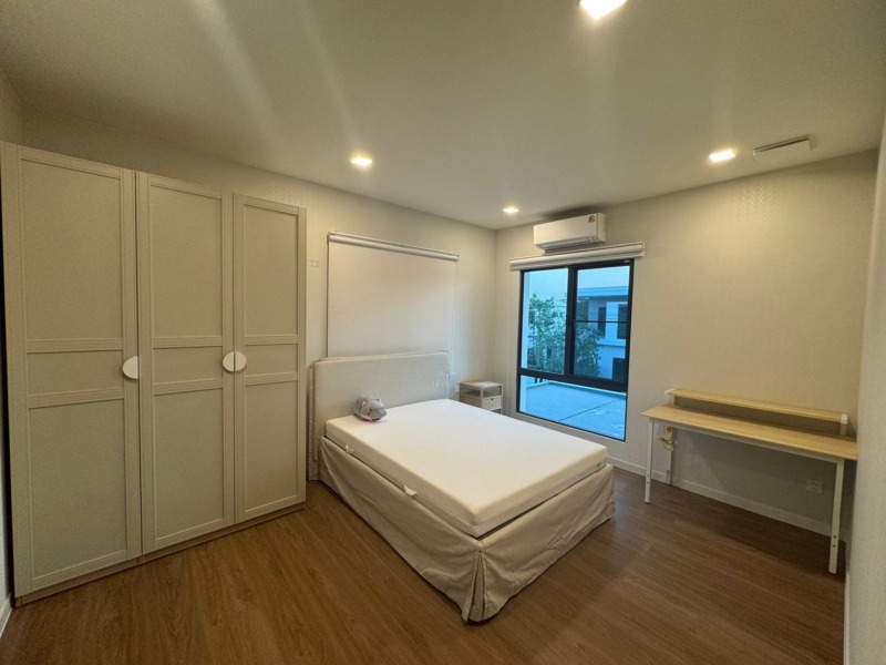 บ้านมัณฑนา บางนา กม.15 หลังใหญ่ หลังมุม เลขสวย