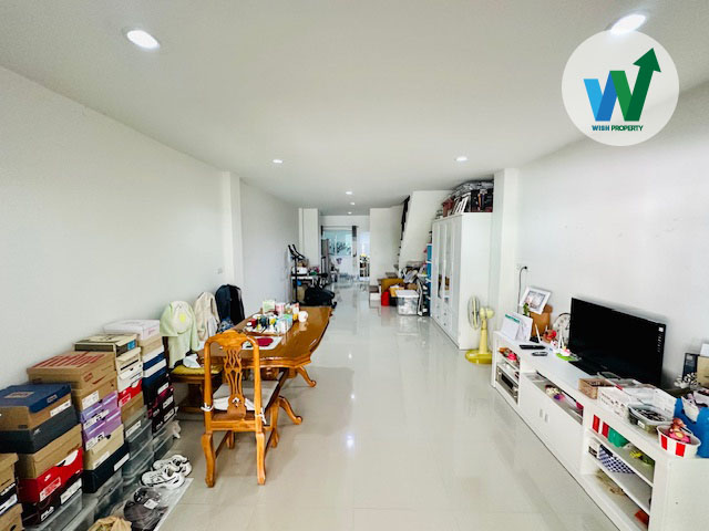 House for sale The Signature Bangmuang, Good location, Near BTS, MRT, Expressway, St.Joseph Tippawan, Assumption Samut Prakan