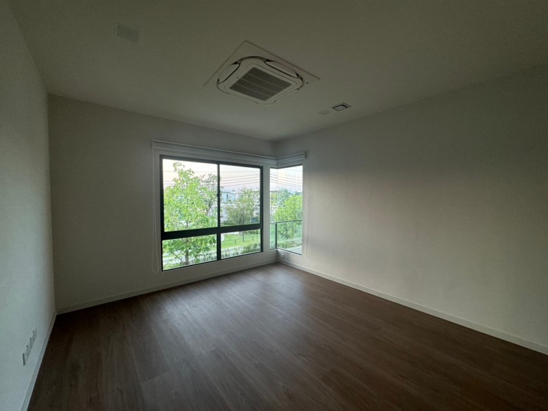 บ้านมัณฑนา บางนา กม.15 หลังใหญ่ หลังมุม เลขสวย