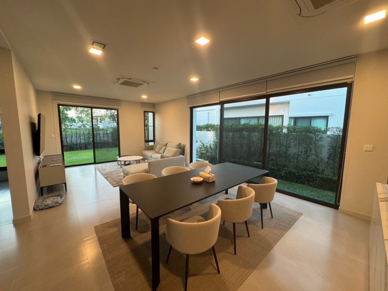 บ้านมัณฑนา บางนา กม.15 หลังใหญ่ หลังมุม เลขสวย