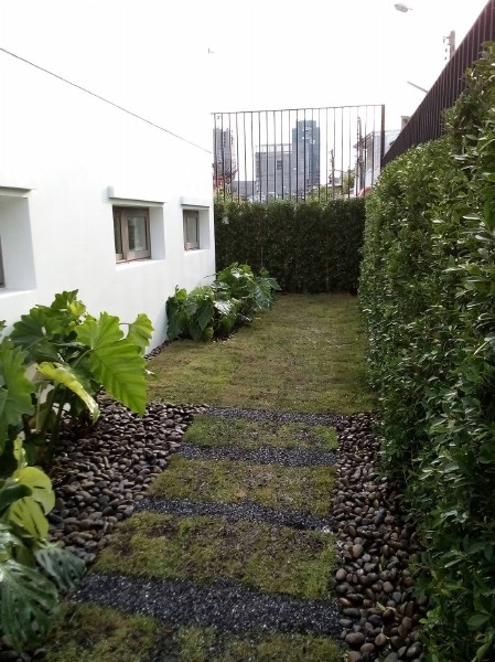 ขายหรือให้เช่าโฮมออฟฟิศ 4 ชั้นย่านลาดพร้าว โครงการ LUXE 35 Luxury Townhome ถนนรัชดาลาดพร้าว ซอยลาดพร้าว35 แขวงจันทรเกษม เขตจตุจักร