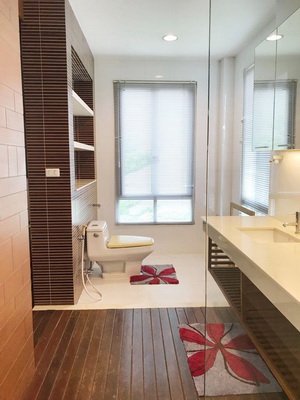 [ให้เช่า] FOR RENT BAAN KLANG MUANG RAMA 9 – LADPRAO / 3 bedrooms 4 bathrooms / 30 Sqw. 200 Sqm. **45,000** CLOSE TO TOWN IN TOWN