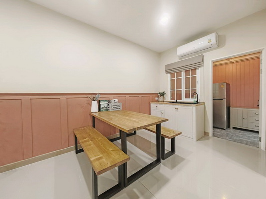 [ให้เช่า] FOR RENT GOLDEN TOWN FUTURE – RANGSIT / 3 bedrooms 2 bathrooms / 18 Sqw. 115 Sqm. **18,000** CLOSE TO FURTURE PARK RANGSIT