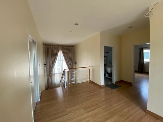 [ให้เช่า] FOR RENT THE PLANT PATTANAKARN 38 / 3 bedrooms 3 bathrooms / 75 Sqw. 220 Sqm. **55,000** JUST 20 MIN FROM THONGLOR