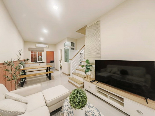 [ให้เช่า] FOR RENT GOLDEN TOWN FUTURE – RANGSIT / 3 bedrooms 2 bathrooms / 18 Sqw. 115 Sqm. **18,000** CLOSE TO FURTURE PARK RANGSIT