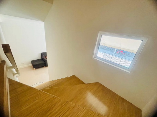 [ให้เช่า] FOR RENT VIESTE RAMA 2 / 3 bedrooms 2 bathrooms / 18 Sqw. 110 Sqm. **12,000** CLOSE TO CENTRAL PLAZA MAHACHAI