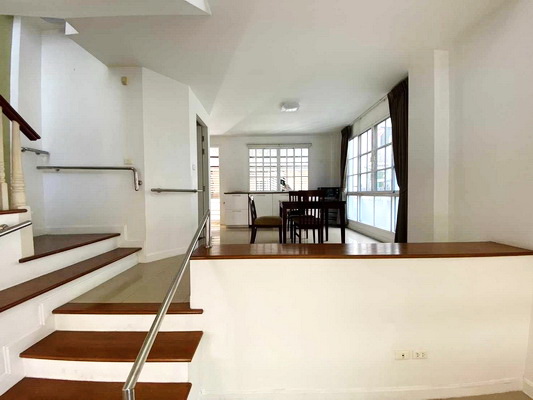 [ให้เช่า] FOR RENT PLUS CITY PARK RAMA 9 – HUAMARK / 3 bedrooms 3 bathrooms / 30 Sqw. 180 Sqm. **30,000** CLOSE TO ASSUMPTION UNIVERSITY HUAMARK CAMPUS