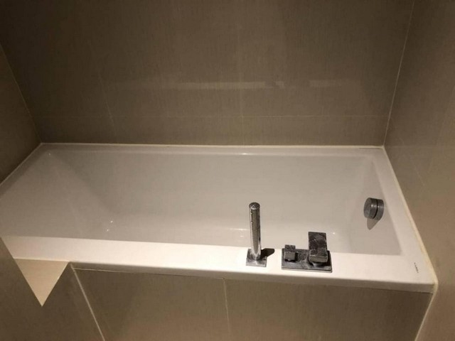 ขายคอนโด H Sukhumvit 43 ชั้น 28 ใกล้ BTS พร้อมพงษ์ เหมาะสำหรับการลงทุน