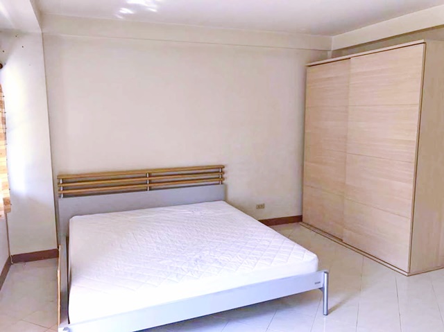 ให้เช่า-ขาย โฮมออฟฟิศ 3ชั้น 25ตร.วา. APL-MRTหัวหมาก พระราม 9 ซอย 41-45 245ตร.ม. พร้อมเฟอร์ 3นอน .ทำเลดี เดอะไนน์ พระราม