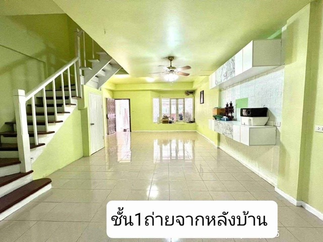 ศรีลาซาล MRT ศรีแบริ่ง 1.7กม.ทาวน์เฮาส์ 3 ชั้น 20 ตร.วา.240 ตร.ม.รร.นานาชาติสิงคโปร์สุวรรณภูมิ 1.5 กม.4 นอน 3 น้ำ พร้อมเ