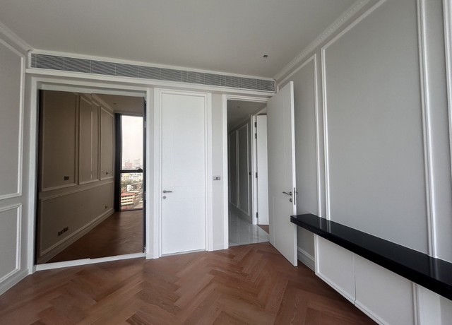 ขายหรือให้เช่า เพนท์เฮาส์ 4 ห้องนอน Canapaya Residences พระราม 3 พื้นที่ 248 ตรม. คอนโดหรูระดับ Super Luxury ริมแม่น้ำเจ