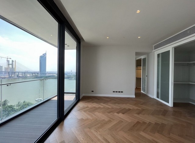 ขายหรือให้เช่า เพนท์เฮาส์ 4 ห้องนอน Canapaya Residences พระราม 3 พื้นที่ 248 ตรม. คอนโดหรูระดับ Super Luxury ริมแม่น้ำเจ