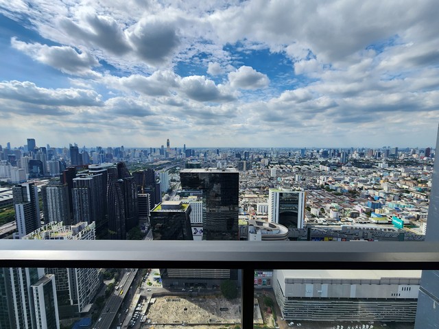 ให้เช่าคอนโด One 9 Five Asoke – Rama 9 (วันไนน์ไฟว์ อโศก-พระราม 9) – 3 Beds 3 Baths