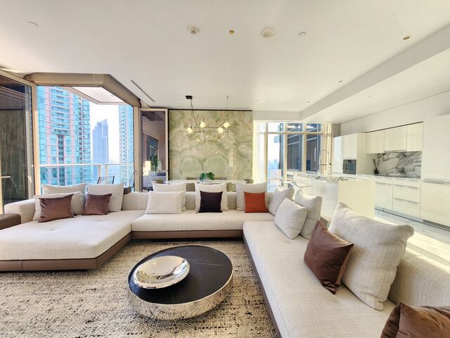 Four Seasons Private Residences Condo for RENT & SALE, near BTS Saphan Taksin