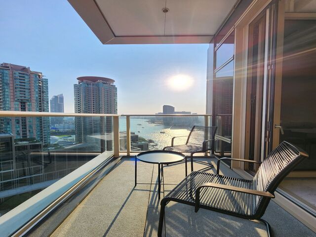 Four Seasons Private Residences Condo for RENT & SALE, near BTS Saphan Taksin