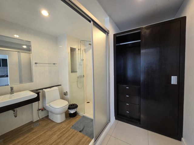 คอนโดมิเนียม เดอะ สุรวงศ์ The Surawong 19000 BAHT 40SQ.METER ใกล้กับ MRT สถานีสามย่าน NEW!! กรุงเทพ