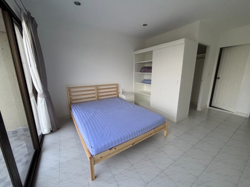 ให้เช่า ดนิชาการ์เด้น คอนโดมิเนียม (Danicha Garden Condominium)