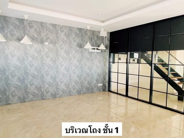 RS120 เช่า โฮมออฟฟิศ ทำเลดี ย่านรามอินทรา เหมาะทำออฟฟิศ และธุรกิจอีกหลายประเภท