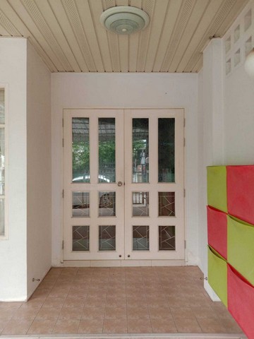 ขายทาวน์โฮม 3 ชั้น ม.ยิ่งรวยนิเวศน์ เลียบคลองประปา – ประชาชื่น