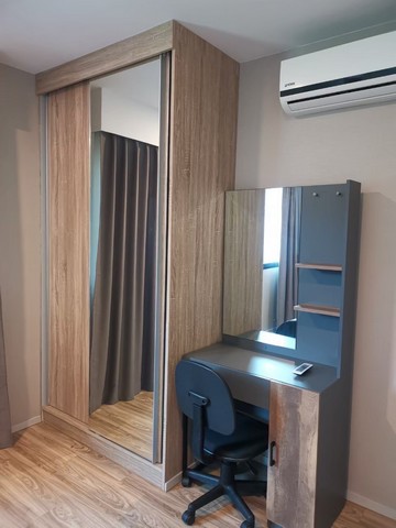 ให้เช่า Blossom Condo สาทร เจริญราษฎร 2 ห้องนอน 2 ห้องน้ำ ชั้น 5 ตึก D วิวสระว่ายน้ำ ใกล้BTS สุรศักดิ์