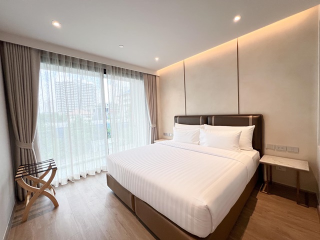 ให้เช่า คอนโด หรือ โรงแรมหรู พร้อมพงษ์ Pet Friendly BTS ทองหล่อ 399ม Penthouse 3นอน 4น้ำ ดิเอ็มควอเทียร์ 399ม. 257ตร.ม.