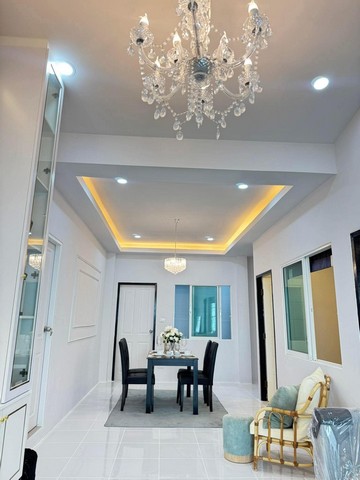 บ้านซอยสยามฯ ทาวน์เฮาส์หลังริม หน้าบ้านไม่ตรงกับใคร สงบและความเป็นส่วนตัว