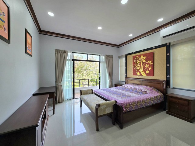 ขายบ้านเดี่ยว 3 ชั้น Phu Patra-Khao Yai รีโนเวทและเฟอร์นิเจอร์ใหม่ หิ้วกระเป๋าเข้าอยู่ได้เลย ใกล้ DAIRY HOME