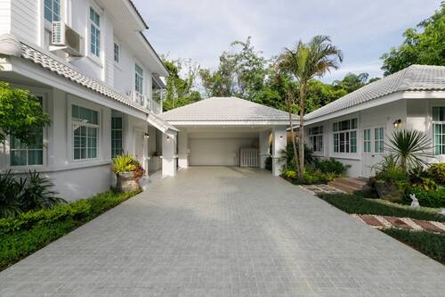 บ้านเดี่ยว Pool villa ในหมู่บ้านฟ้าหลวง ต.ต้นเปา อ.สันกำแพง เชียงใหม่
