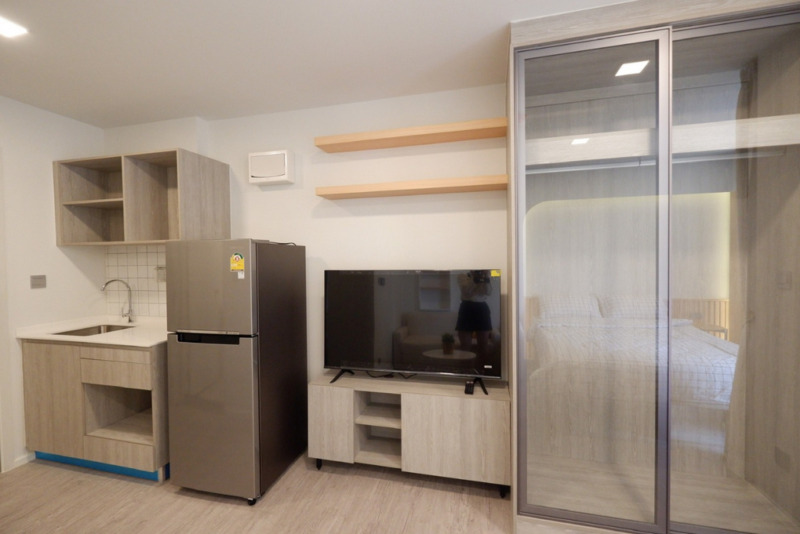 Condo Kave Ava ตรงข้ามมหาลัยธรรมศาสตร์ 22.5 ตารางเมตร สตูดิโอ ชั้น5 ตกแต่งครบ