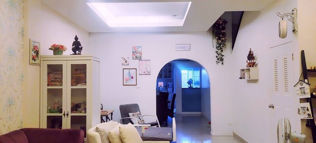 รหัส: 2299 TOWNHOME บ้านบดินทร์ เอ็กซ์คลูซีฟ 5500000 THAI BAHT 4 ห้องนอน 4 BATHROOM ใหญ่ขนาด 0 ไร่ 0 Ngan 27 ตร.วา ใกล้ก