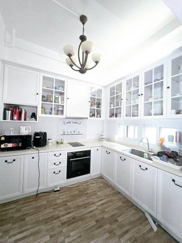 รหัส: 2299 TOWNHOME บ้านบดินทร์ เอ็กซ์คลูซีฟ 5500000 THAI BAHT 4 ห้องนอน 4 BATHROOM ใหญ่ขนาด 0 ไร่ 0 Ngan 27 ตร.วา ใกล้ก