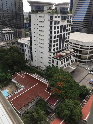 ให้เช่าคอนโด บ้านสิริสีลม สาทร ใกล้โรงเรียนกรุงเทพคริสเตียน พื้นที่ 60 ตรม ตกแต่งสวยเครื่องใช้ไฟฟ้าครบ