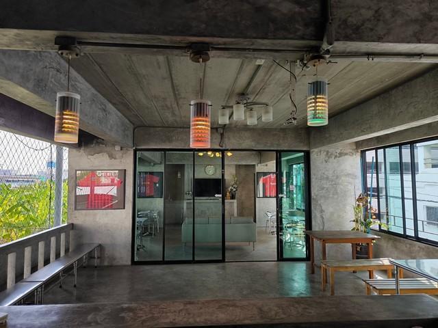 ให้เช่าอาคาร 3 ชั้น 301 ตรว. พร้อมสนามฟุตซอล ย่านพระราม 9 เทียนร่วมมิตร ใกล้ทางด่วนพระราม 9 KPN
