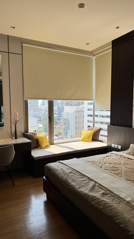 คอนโดให้เช่า Saladaeng One Condo ห้องมุม วิวเมือง ใกล้ MRT สีลม